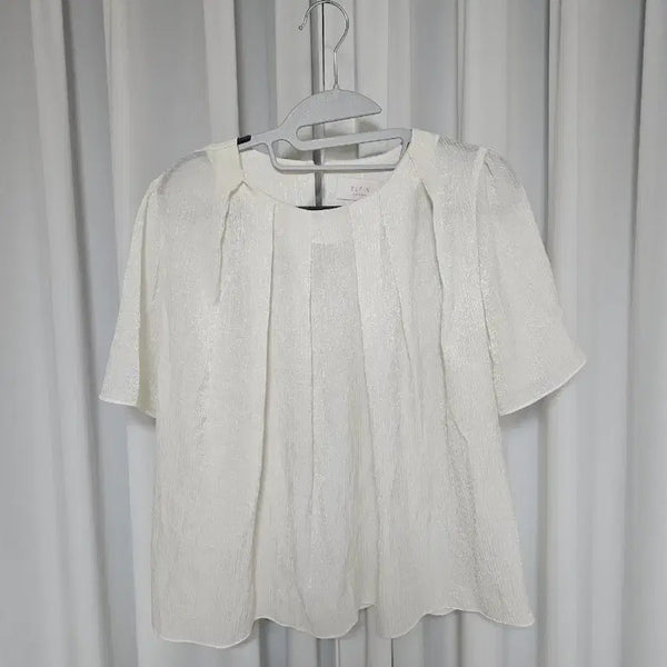 [BUNJANG] ELFIN Pearl Blouse / ELFIN  엘핀 블라우스