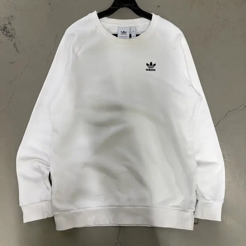 [BUNJANG] Adidas New Logo White Sweatshirt XL / 만원샵 아디다스 신형 로고 화이트 맨투맨 2XL