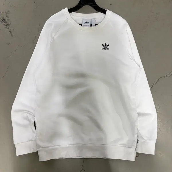 [BUNJANG] Adidas New Logo White Sweatshirt XL / 만원샵 아디다스 신형 로고 화이트 맨투맨 2XL