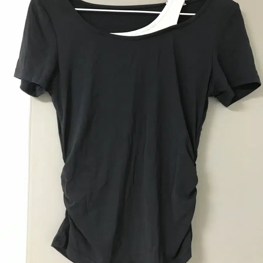 [BUNJANG] Sleeveless Integrated Slim Fit Short Sleeve T-Shirt / 나시 일체형 슬림핏 반팔