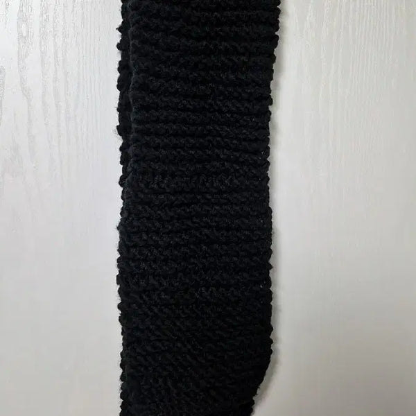 [BUNJANG] Black Knit Scarf / 검정색 니트 목도리