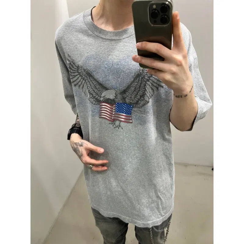 [BUNJANG] Short Sleeve T-Shirt with Eagle and Flag Print / 무리나 성조기 프린팅 반팔티 r4377
