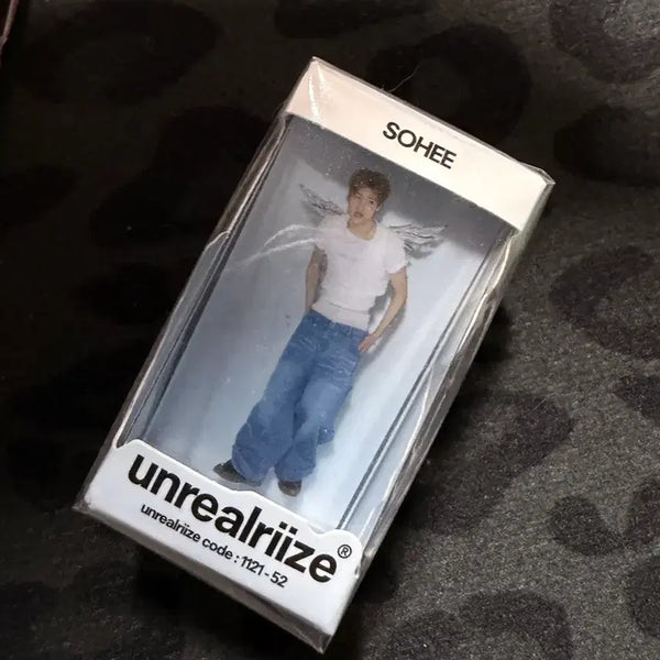 [BUNJANG] RIIZE 2026 Season's Greetings Sohee Mini Acrylic Stand / 라이즈 2026 시그 소희 미니 아크릴