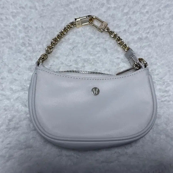 [BUNJANG] Lululemon City Essential Nano Shoulder Bag (White) / 룰루레몬 시티 에센셜 나노 숄더백 (화이트)