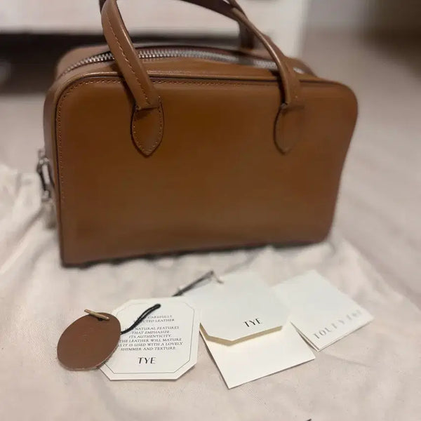 [BUNJANG] TUTIE Tote Bag / 투유에