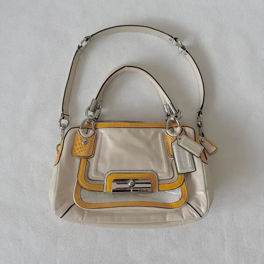 [BUNJANG] COACH Leather Tote Shoulder Bag / 코치(COACH) 토트 숄더백