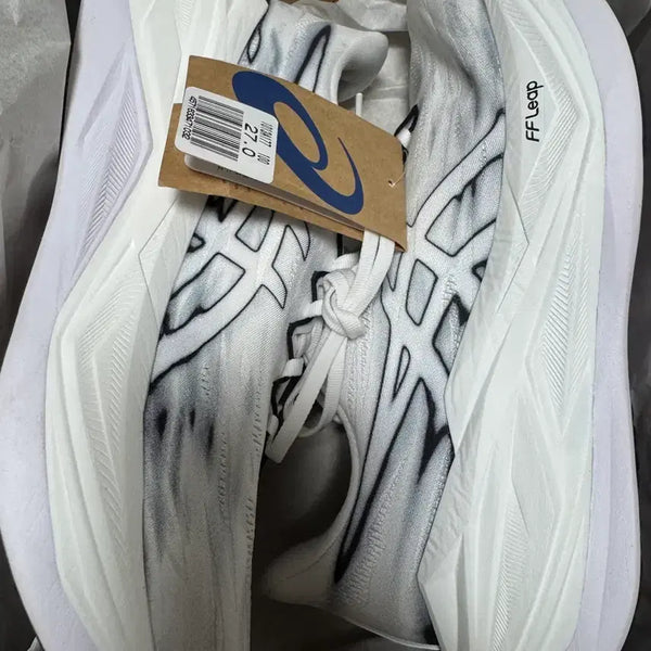 [BUNJANG] Asics Superblast 3 White Running Shoes (270) / 아식스 슈퍼블라스트3 화이트 270