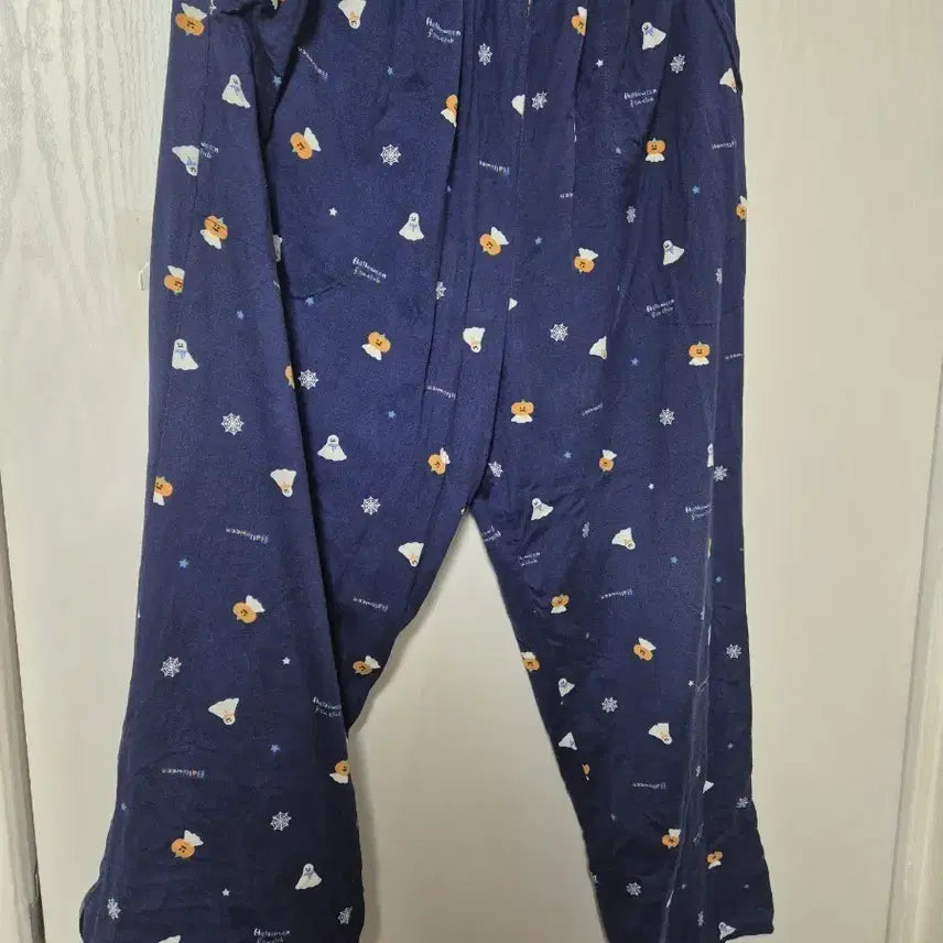 [BUNJANG] Halloween Pattern Pajama Pants / 할로윈 패턴 잠옷 바지