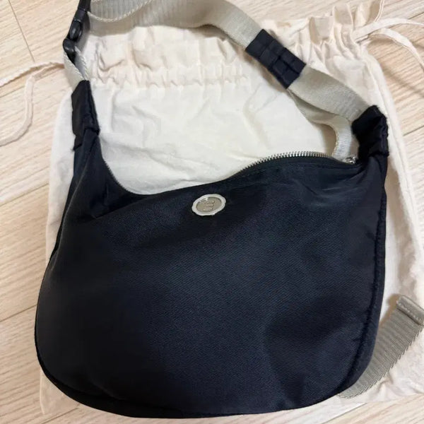 [BUNJANG] Minuit Muse Clo Waist Mix Black Bag / 미닛뮤트 클로웨이스트 믹스블랙