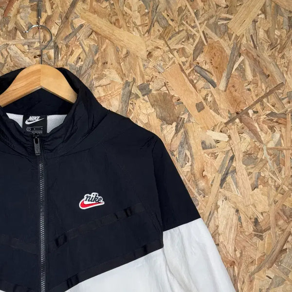 [BUNJANG] Nike Heritage Windrunner Anorak Jacket / 나이키 바스락 헤리티지 윈드러너 아노락 L