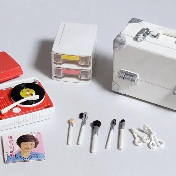 [BUNJANG] Re-Ment Turntable & Makeup Box Set / 리멘트 턴테이블, 메이크업박스 판매