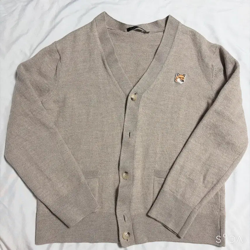 [BUNJANG] Maison Kitsuné Fox Head Cardigan Beige XL / 메종키츠네 폭스헤드 가디건 베이지
