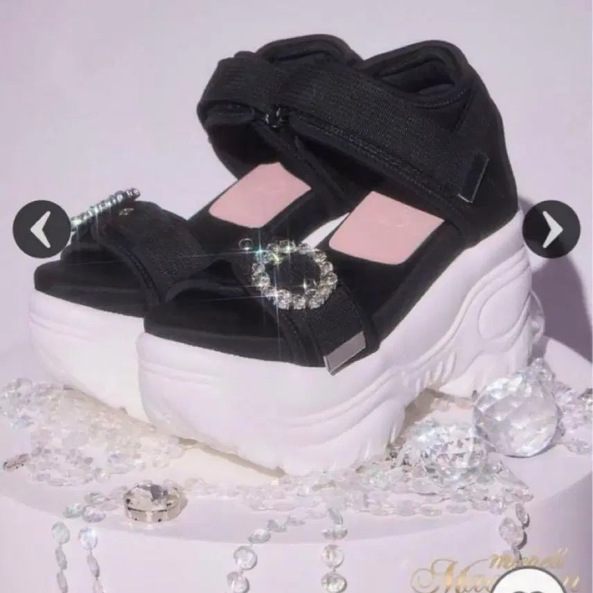 [BUNJANG] Michelle Macaron Bijou Buckle Sports Sandals Size M / 미셸마카롱 비쥬 버클 스포츠 샌들 미사용 M사이즈
