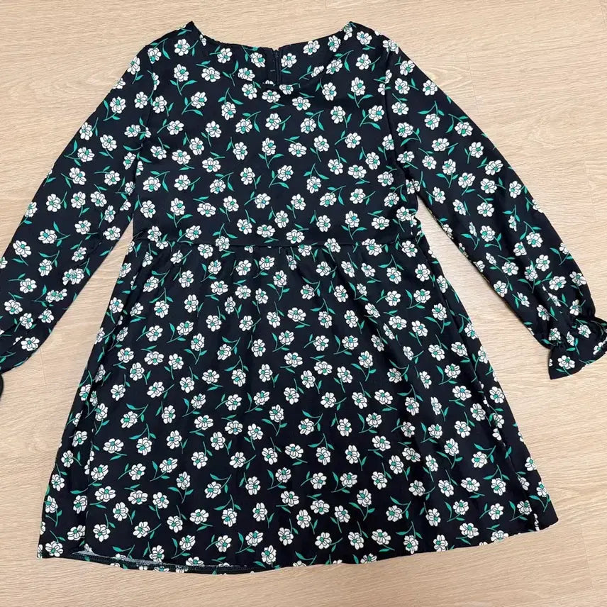 [BUNJANG] Flower Pattern Long Sleeve Mini Dress / 플라워 패턴 긴팔 미니 원피스