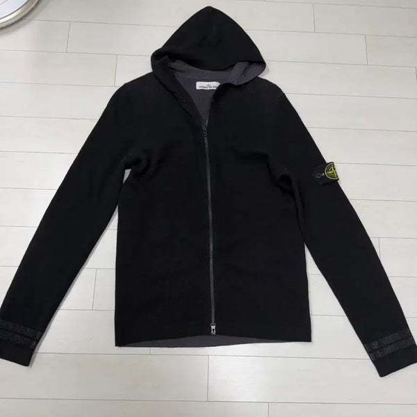 [BUNJANG] Stone Island Zip-Up Hoodie Knit Black / 스톤아일랜드 집업 후드 니트 블랙