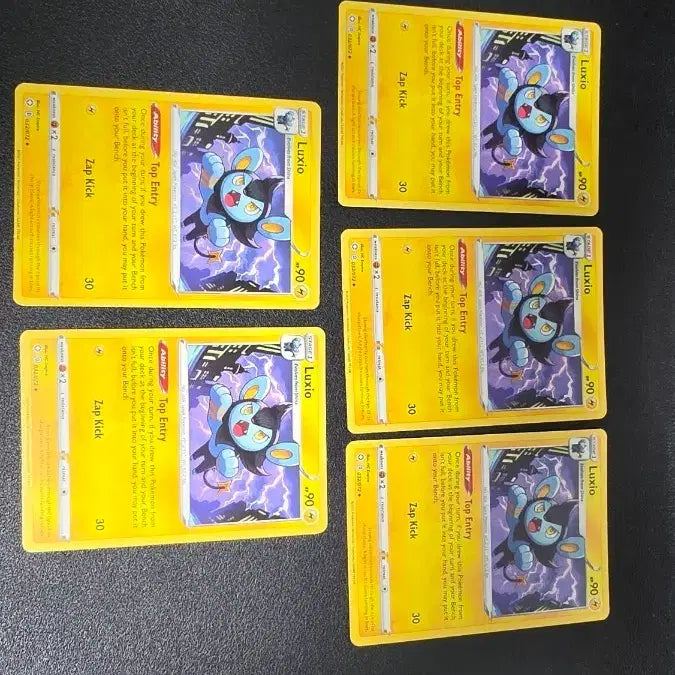 [BUNJANG] Pokemon Card North America Luxio / 포켓몬 카드 북미 럭시오