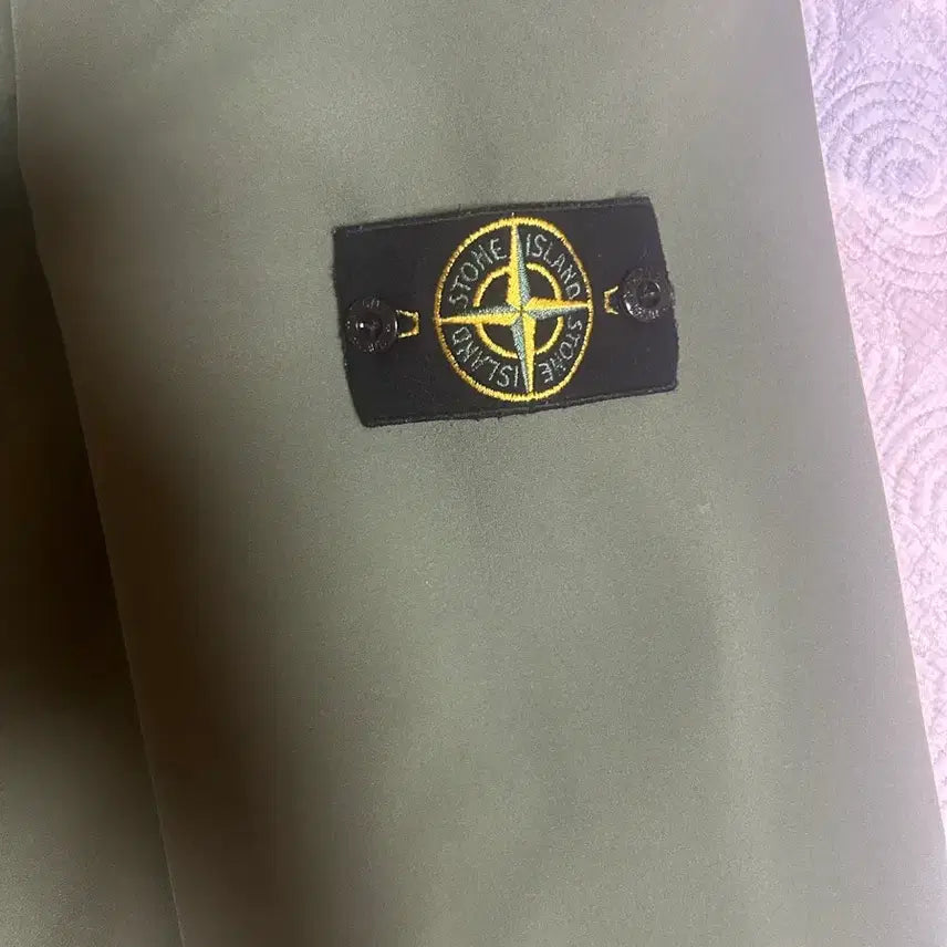 [BUNJANG] Stone Island Soft Shell Jacket 22ss Olive Green L / 스톤 아일랜드 소프트 쉘 22ss 올리브 그린 L 가격협의 가능