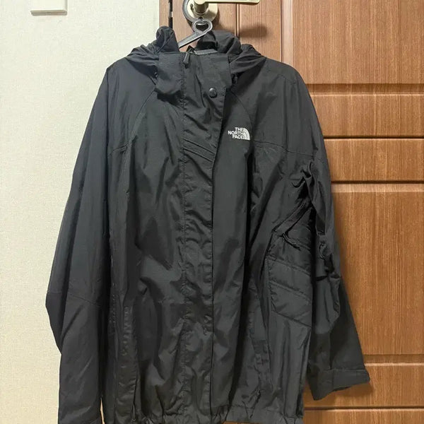 [BUNJANG] The North Face Windbreaker / 노스페이스 바람막이