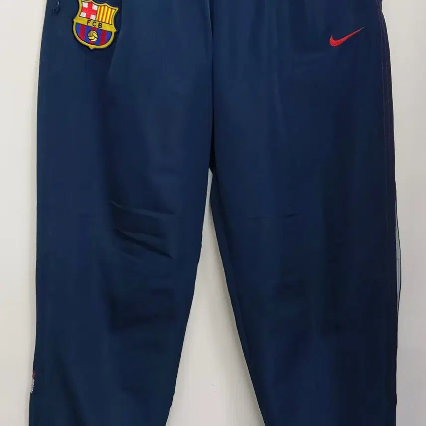 [BUNJANG] Nike FC Barcelona Vintage Training Pants Navy M/34 / 나이키 빈티지 M/34 FC바르셀로나 트레이닝팬츠. NV. -A.