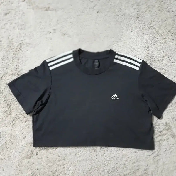 [BUNJANG] Adidas Cropped T-Shirt Short Sleeve Size S-M / 아디다스 크롭티 반팔 S~M  (597