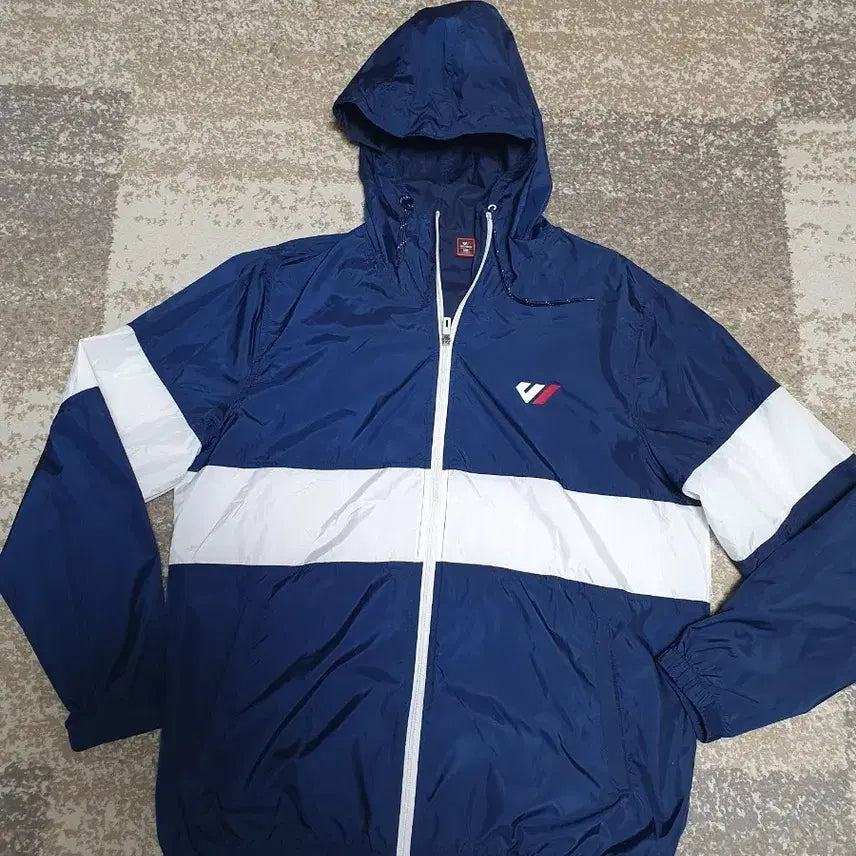 [BUNJANG] WIFFWAFF Color Block Windbreaker Jacket Navy L / 위프와프 배색 바람막이 재킷 (네이비/100 L사이즈) 판매합니다