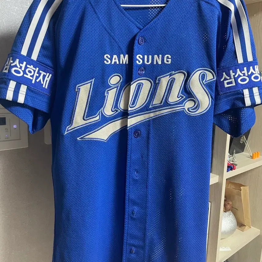 [BUNJANG] Samsung Lions Dynasty Away Jersey Seung-Hwan Oh Size 95 / 삼성라이온즈 왕조 어웨이 유니폼 오승환 95