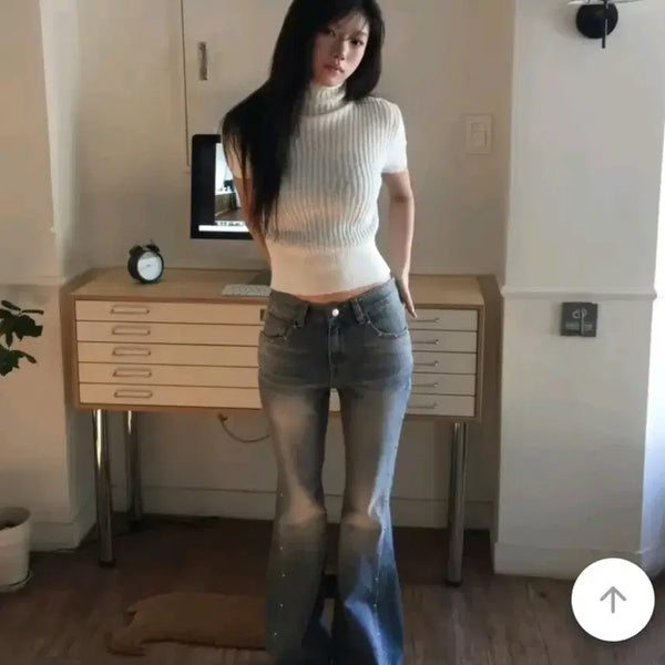 [BUNJANG] Modi Mood Semi-Raw Slit Stud Bootcut Pants / 모디무드 세미로우 절개 스터드 부츠컷 팬츠