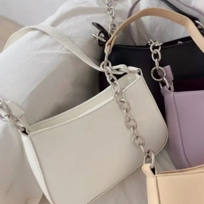 [BUNJANG] Chain Shoulder Crossbody Bag / 체인숄더 크로스백