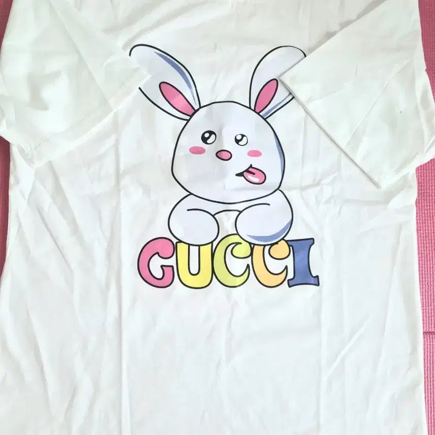 [BUNJANG] Gucci Balenciaga Collaboration Rabbit Logo T-Shirt / 구찌 발렌시아가 티셔츠