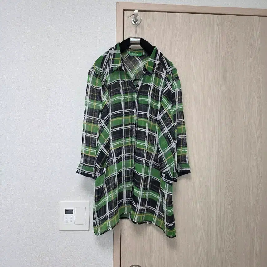 [BUNJANG] Crocodile Check Blouse Women's Size 105 / 크로커다일 체크 블라우스 100이즈