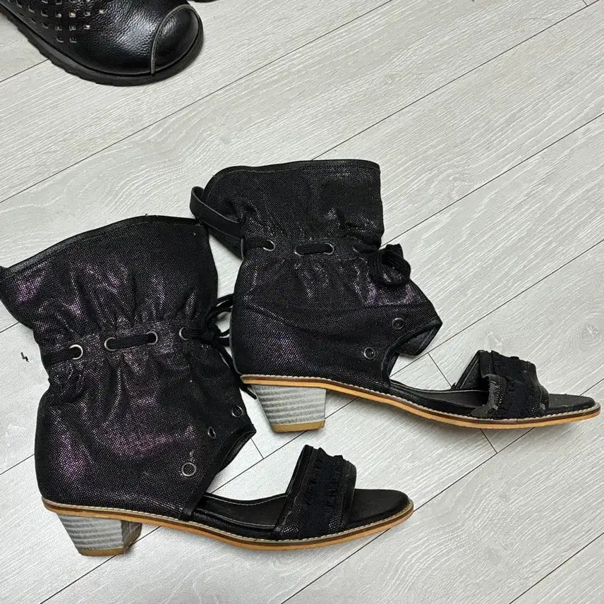 [BUNJANG] Handmade Mori Girl Vintage Boots (Damaged) / 빈티지 모리걸 수제화 부츠 무료나눔 (하자O)