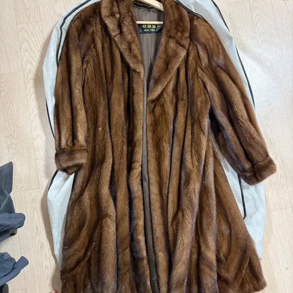 [BUNJANG] Geunhwa Fur Saga Mink Long Coat / 근화모피 사가밍크 롱코트