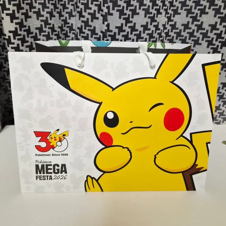[BUNJANG] Pokemon 30th Anniversary Mega Festa 2026 Pikachu & Magikarp Shopping Bag and Sun Cap / 포켓몬스터 30주년 메가 페스타 2026 피카츄 쇼핑백 잉어킹 피카츄 썬캡