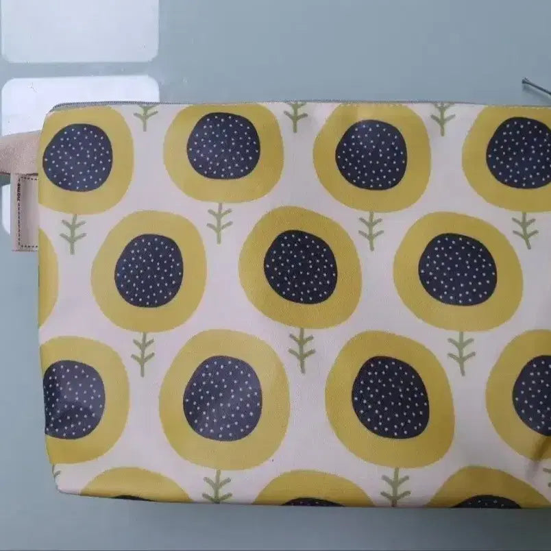 [BUNJANG] Sunflower Pouch Storage Organizer / 해바라기 파우치 보관함 정리함