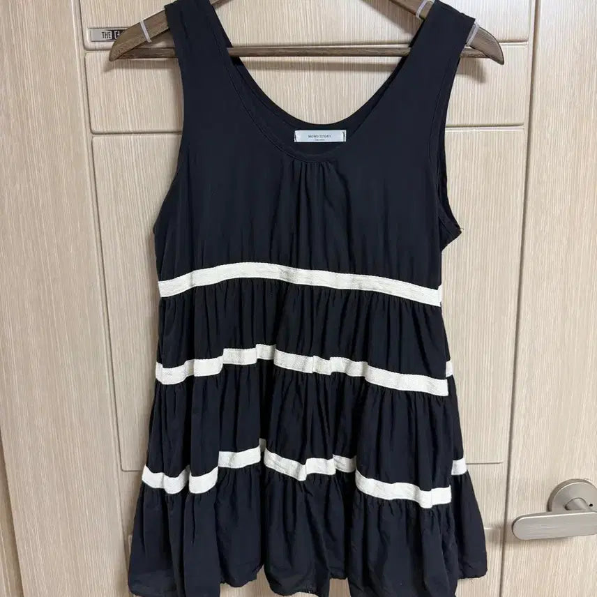 [BUNJANG] 3-Tier Taping Ruffle Mini Dress / 3단 테이핑 프릴 캉캉 미니 원피스