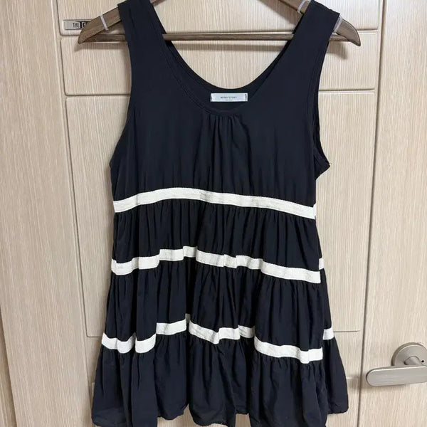 [BUNJANG] 3-Tier Taping Ruffle Mini Dress / 3단 테이핑 프릴 캉캉 미니 원피스