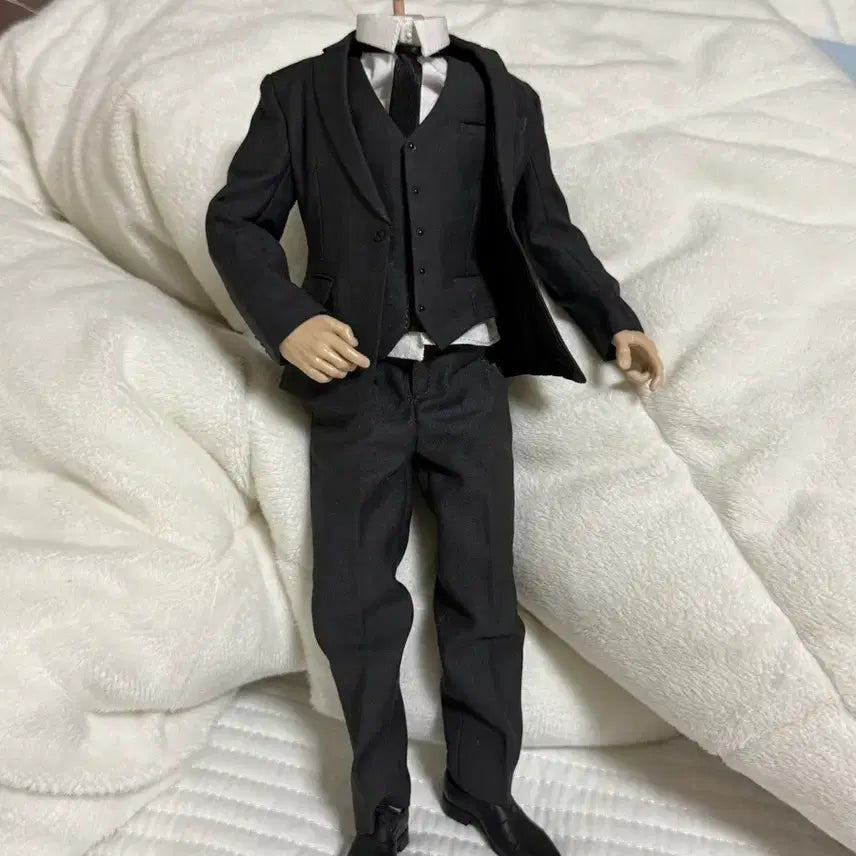 [BUNJANG] 1/6 Scale 12-inch Figure Three-Piece Suit Set / 1/6 12인치 피규어 쓰리피스 정장 세트