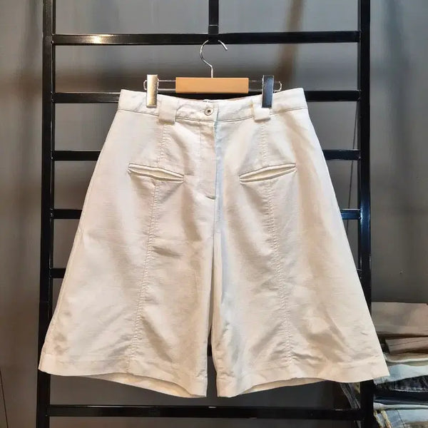 [BUNJANG] WE ARE Ivory Cotton High-Waist Wide Bermuda Shorts / [S] 위아 WE ARE 아이보리 코튼 하이웨스트 와이드 버뮤다 반바지 3.9
