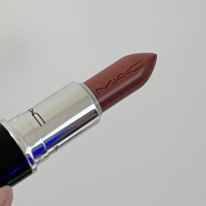 [BUNJANG] MAC Lustreglass Signature Move Lipstick / 맥 러스터글래스 시그니처무브 570