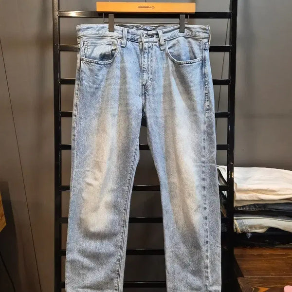 [BUNJANG] Levi's Made & Crafted 502 Taper Light Wash Organic Cotton Denim Jeans / [W34] 리바이스 메이드앤크래프티드 LEVI'S MADE&CRAFTED 502 테이퍼 연청 데님 청바지 8.9