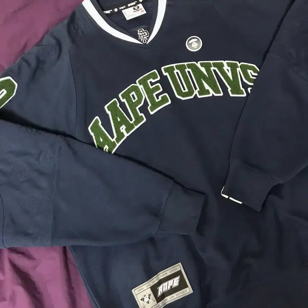 [BUNJANG] APE Sweatshirt / 에이프 맨투맨.. 팔까말까하다가일단올려보는,,,아끼는옷..