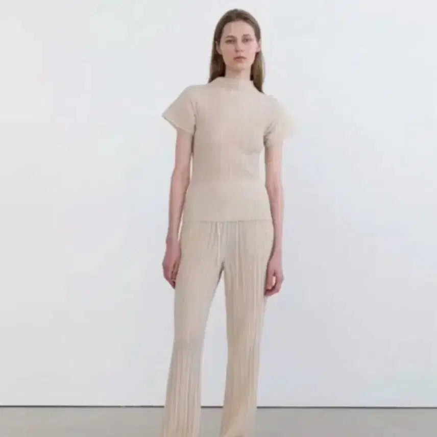 [BUNJANG] LE917 Pleated Pants Ivory / 르917 플리츠팬츠 아이보리 36 바지 모크넥 팬츠