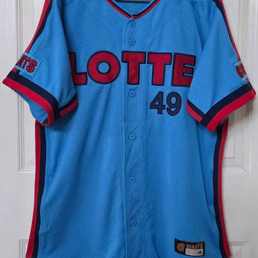 [BUNJANG] Lotte Giants Adidas Old Away Jersey Hong Sung Heon Size 100 / [100] 롯데자이언츠 아디다스 올드 원정 유니폼(홍성흔)