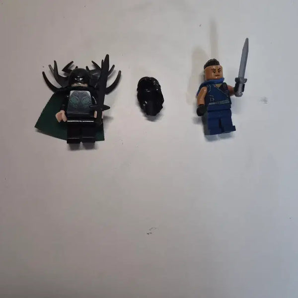 [BUNJANG] LEGO Marvel Hela & Valkyrie Minifigures / (급매)레고 마블  76084 헬라,발키리 미니피규어 팝니다