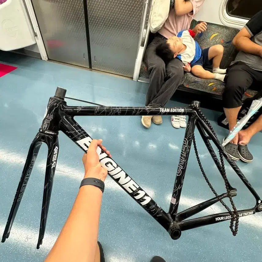 [BUNJANG] Engine 11 Team Edition Fixed Gear Track Bike / (SSS급)엔진11 팀에디션 무하자급 판/대 합니다