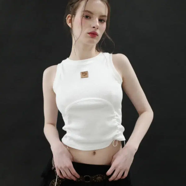 [BUNJANG] Tunnel Logo Sleeveless Ivory / (1회착용) 드라이로즈 터널 로고 슬리브리스 아이보리