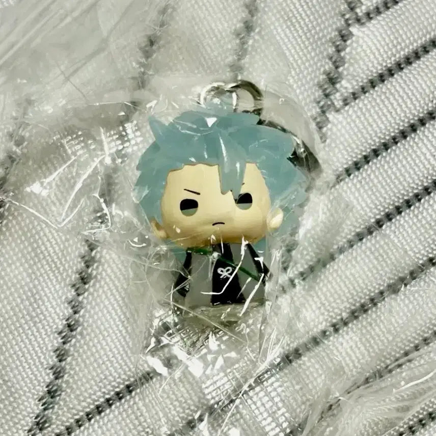 [BUNJANG] Bleach Toshiro Hitsugaya Medallion Hashwalt Bundle / 블리치 토시로 메지루시 덤 하쉬발트 드려요!