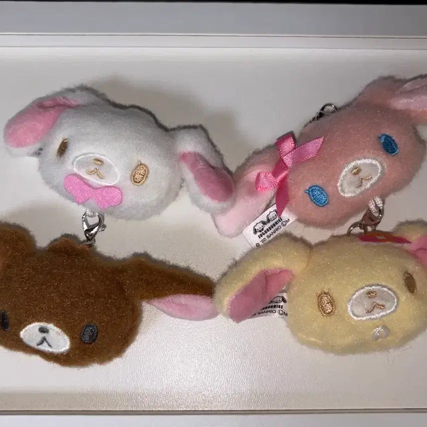 [BUNJANG] Sugar Bunnies Gacha Plush Charm Doll Keyring Set (4 Types) / (일괄)슈가바니즈 줄줄이 가챠 누이구루미 참 인형키링 4종 세트 시로우사 쿠로우사 하나우사 모모우사