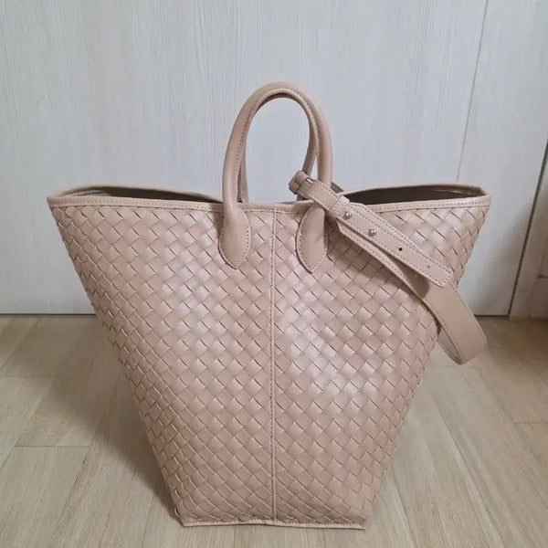 [BUNJANG] EMCEE Premium Natural Cowhide Weaving Bag / emcee 프리미엄 천연 소가죽 위빙백/정가 34만 2천원