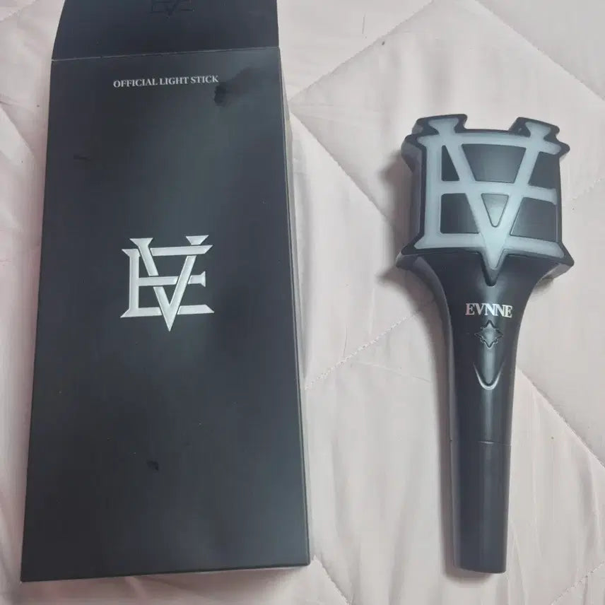 [BUNJANG] EVNNE Lightstick / 이븐 응원봉 판매 evnne 응원봉 판매